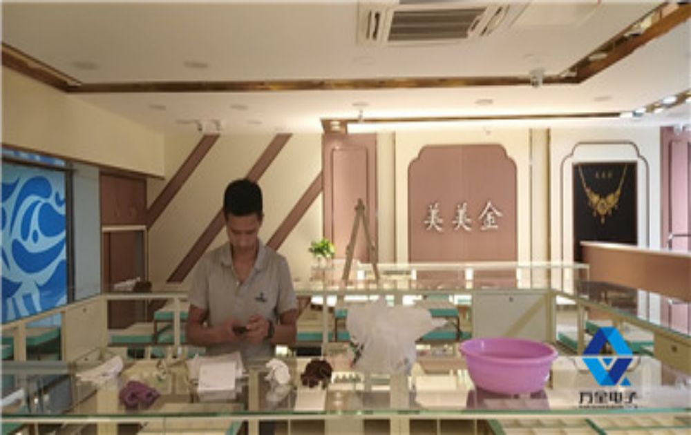 成都美美金珠寶店聯(lián)網(wǎng)報警系統(tǒng)